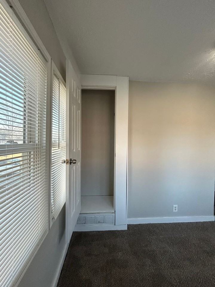 4071 Paxton Blvd - Photo 5 of 27