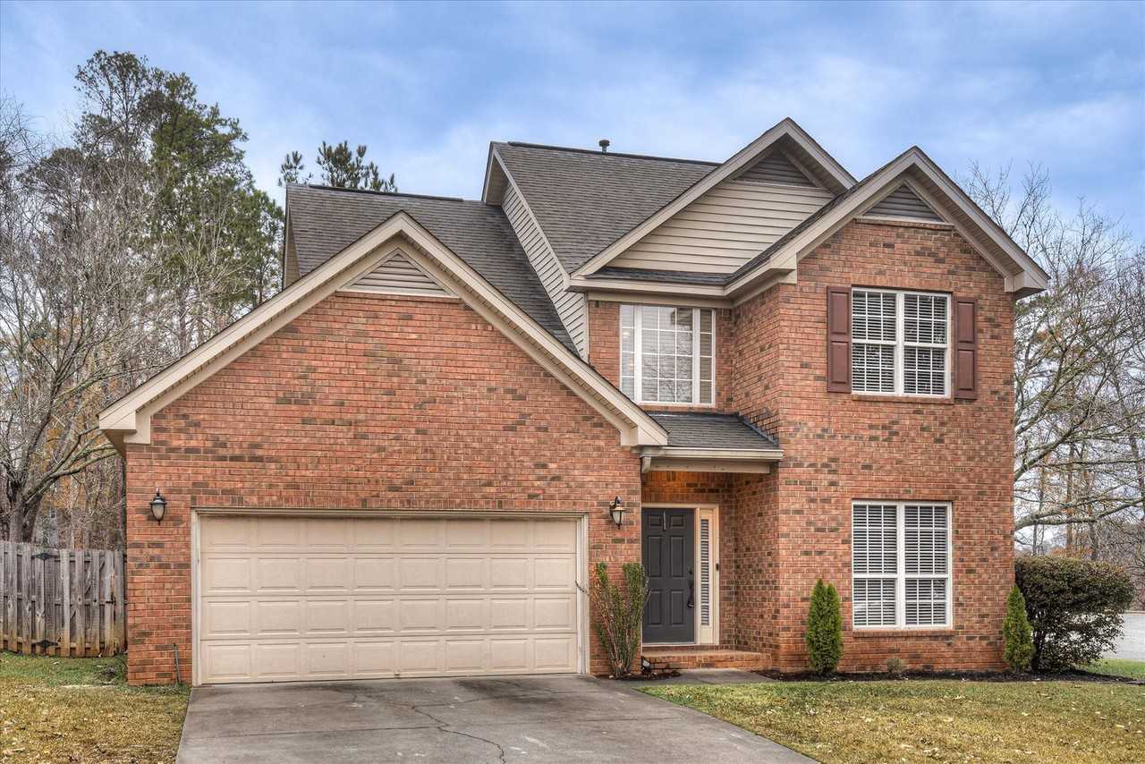 4441 Mcmanus Ct - Photo 3 of 40