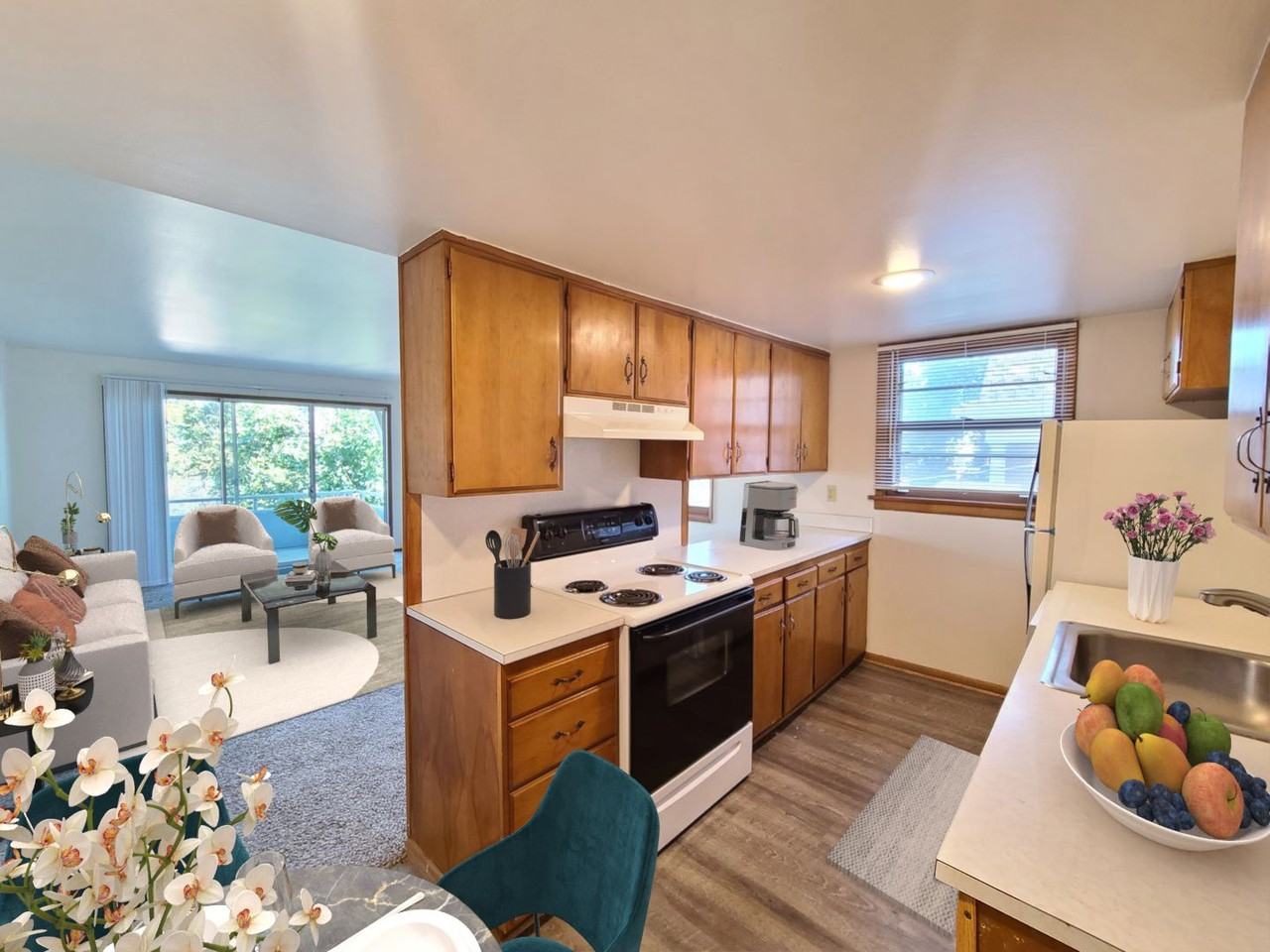 705 S. Lincoln - Photo 3 of 20
