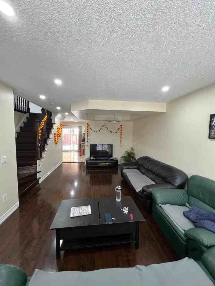 29 Softneedle Avenue - Photo 4 of 19