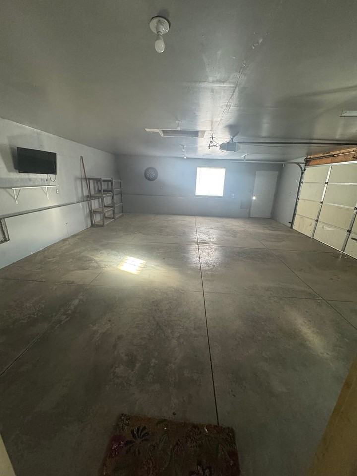 500 4th Ave Ne - Photo 5 of 13