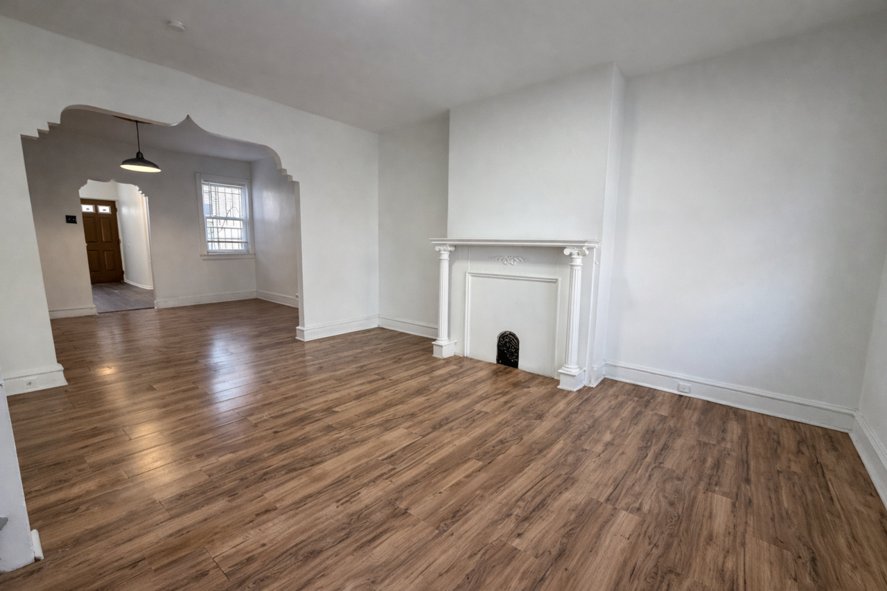 5114 Parrish St - Photo 4 of 16