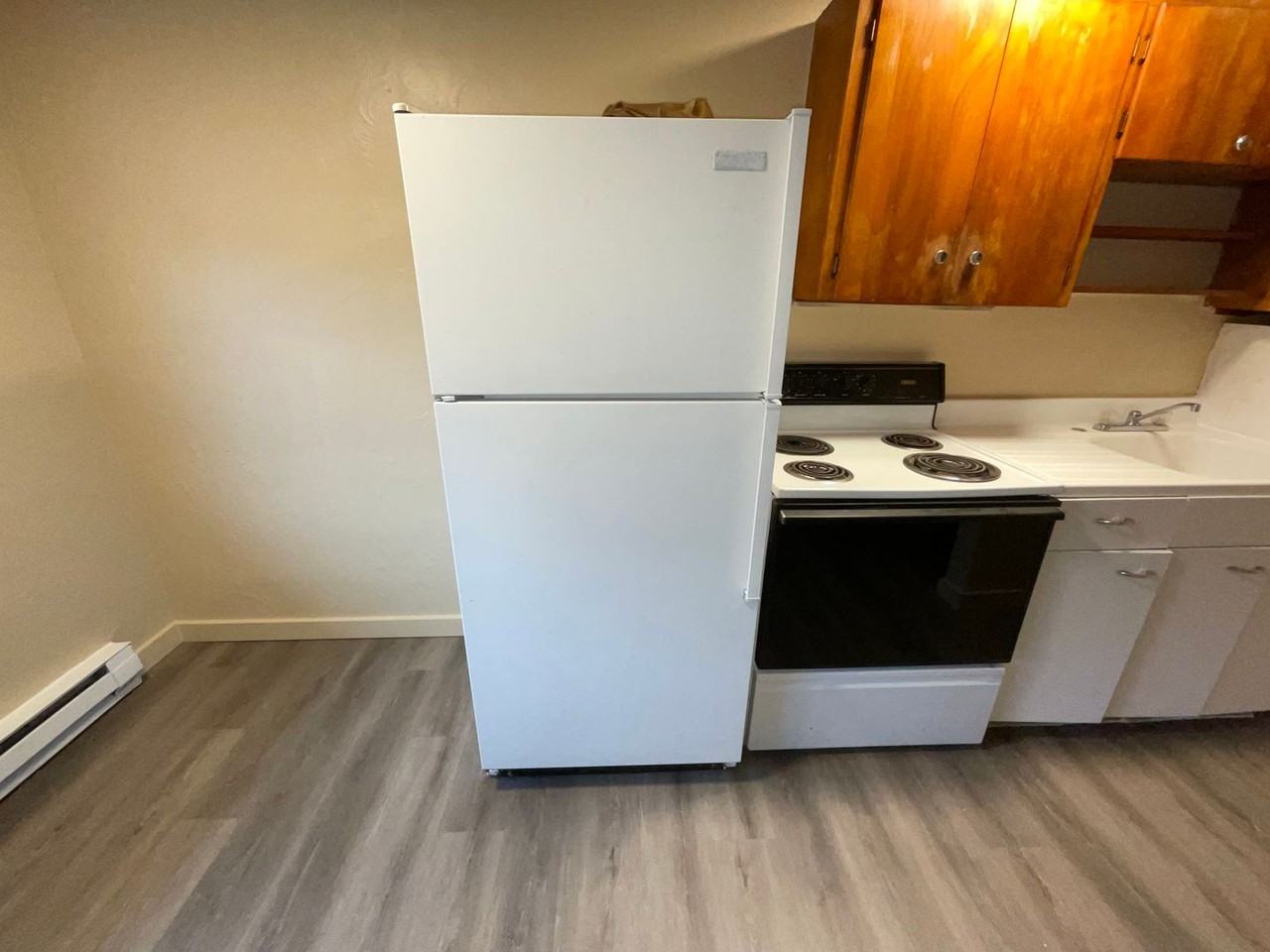 Madrona Apartments - Photo 4 of 24