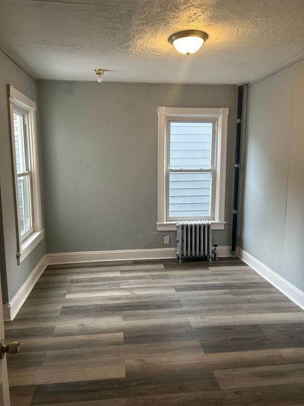 933 Edgewood Ave ##1 - Photo 3 of 8