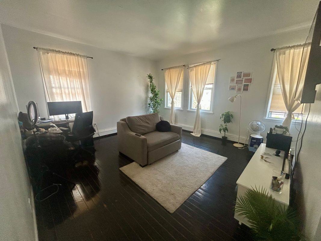 631 Warburton Ave ##2f - Photo 5 of 5