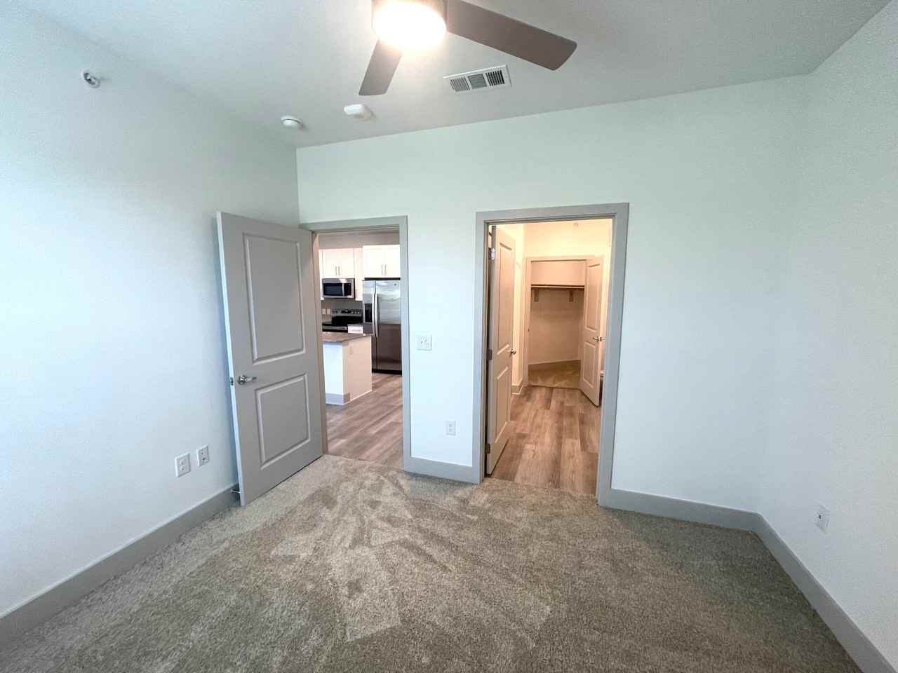 2601 N Austin Ave #02-203 - Photo 4 of 12