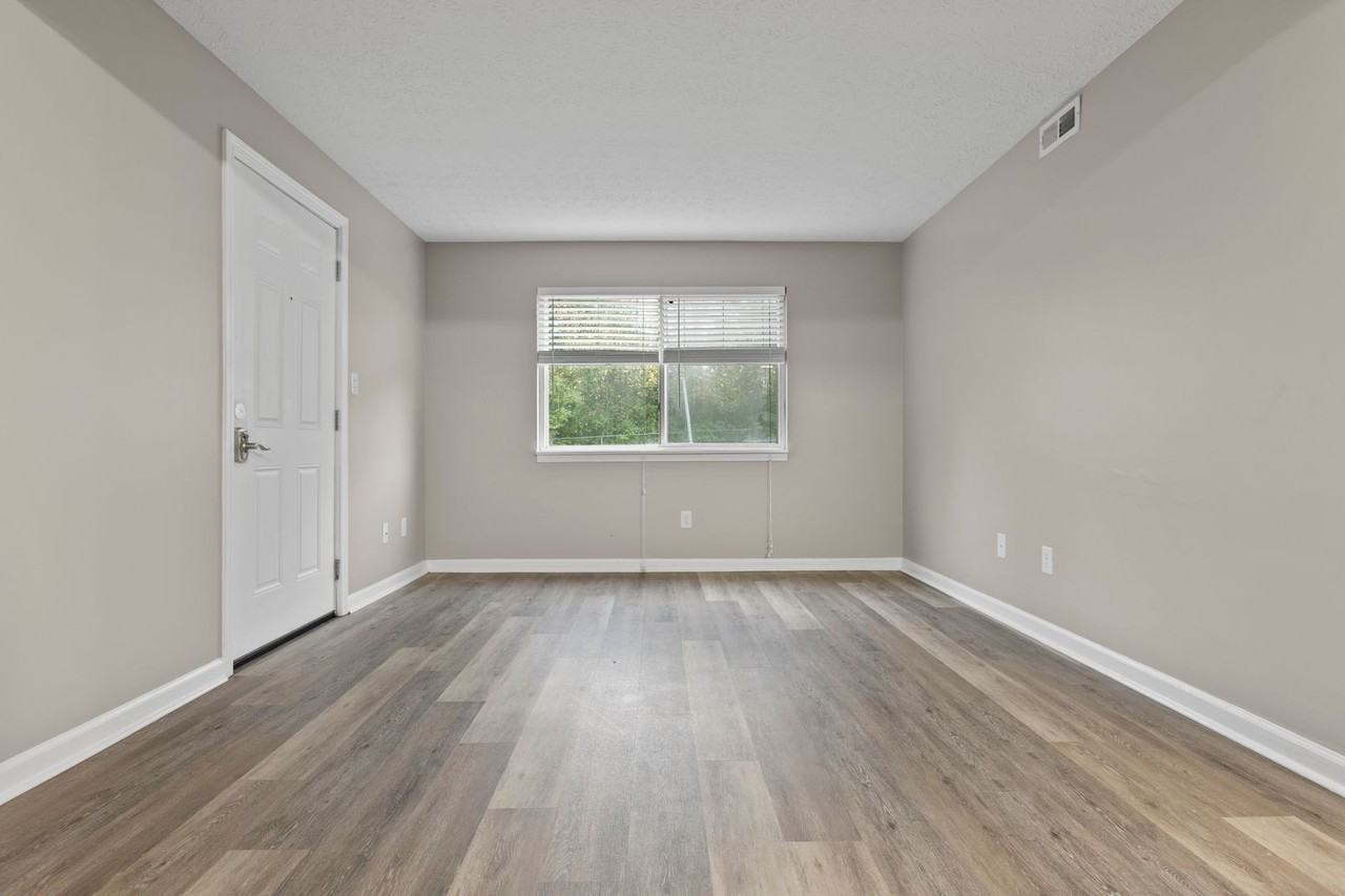 The Reserve at Cove Spring - Photo 3 of 50