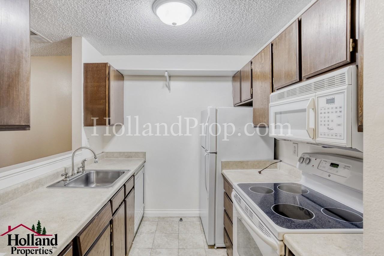 8747 Sw Brightfield Cir - Photo 7 of 18