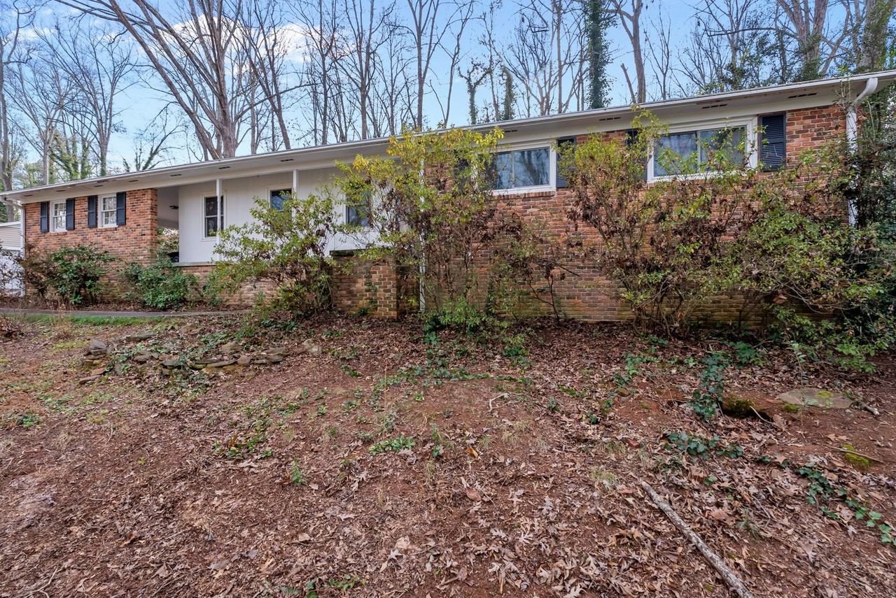 406 Rock Creek Rd - Photo 2 of 32