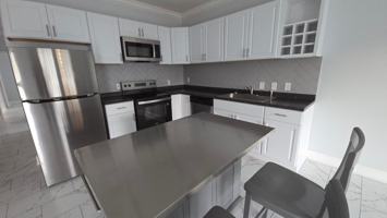 featured image of 8082 Veterans Pkwy