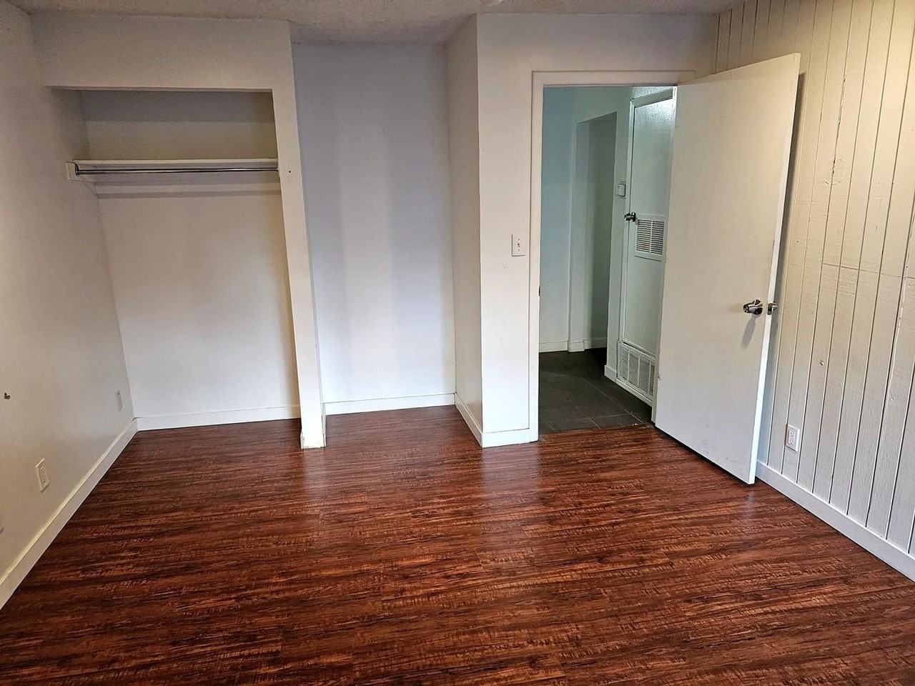 68 E 200 N #8 - Photo 6 of 25