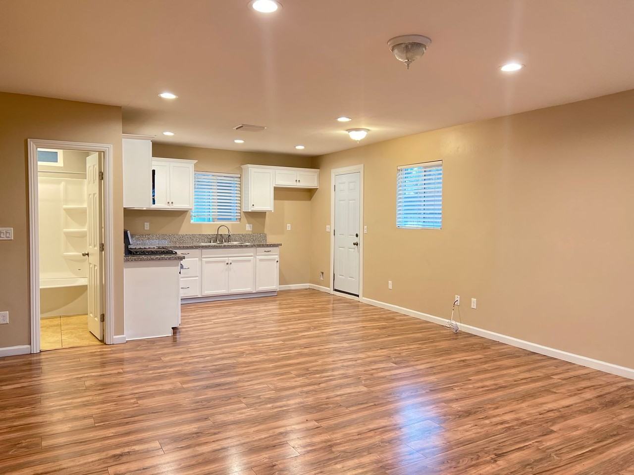 2304 Pictoria Dr - Photo 3 of 15