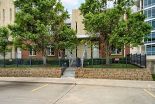 535 Riverfront Plz - Photo 1 of 1