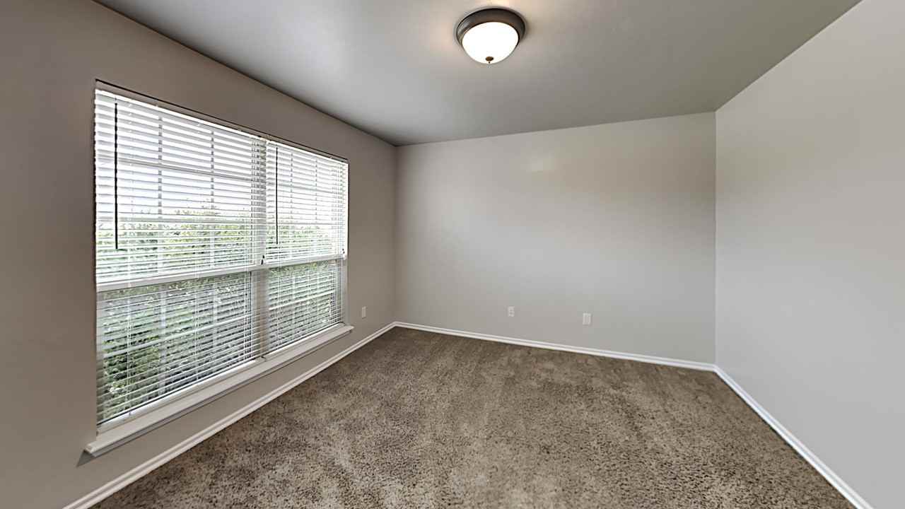 18408 Agua Dr - Photo 4 of 20