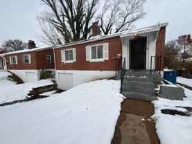 1961 Park Ln - Photo 1 of 1