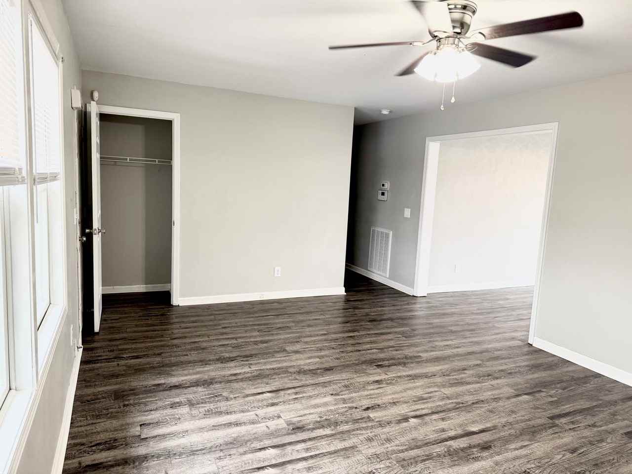 682 Artic Ave - Photo 6 of 21