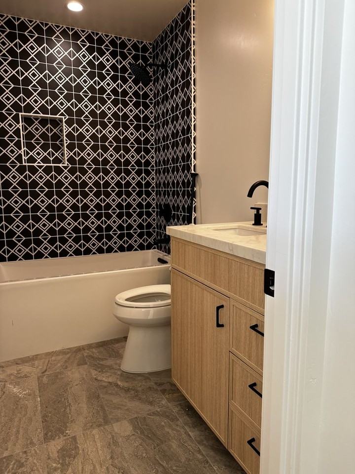 338 San Miguel Ave - Photo 7 of 18