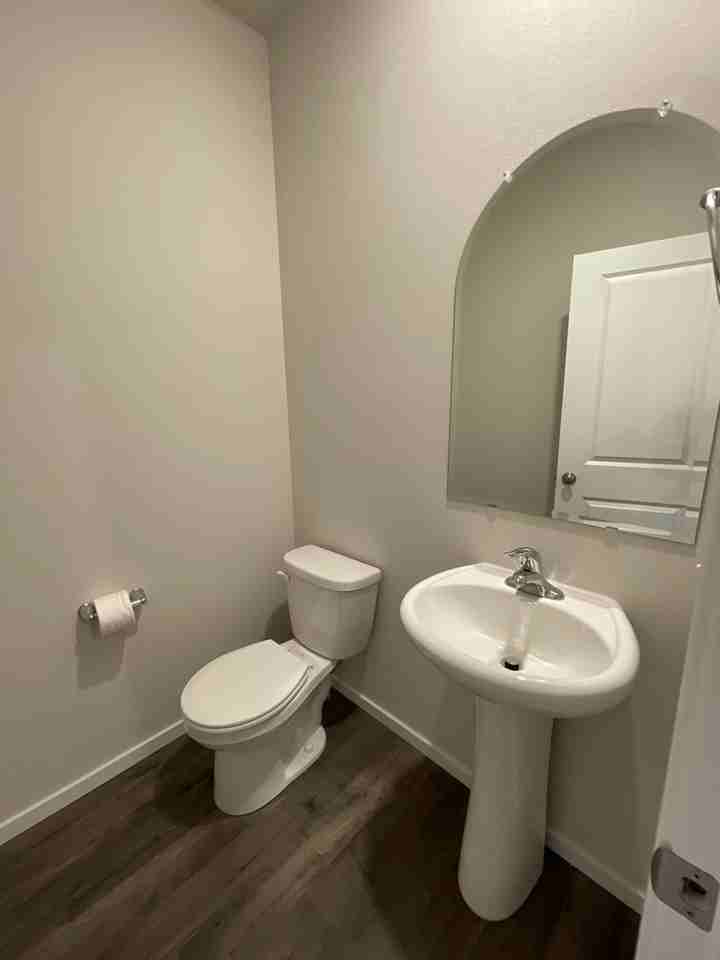 1275 Nw Upas Ave - Photo 3 of 23