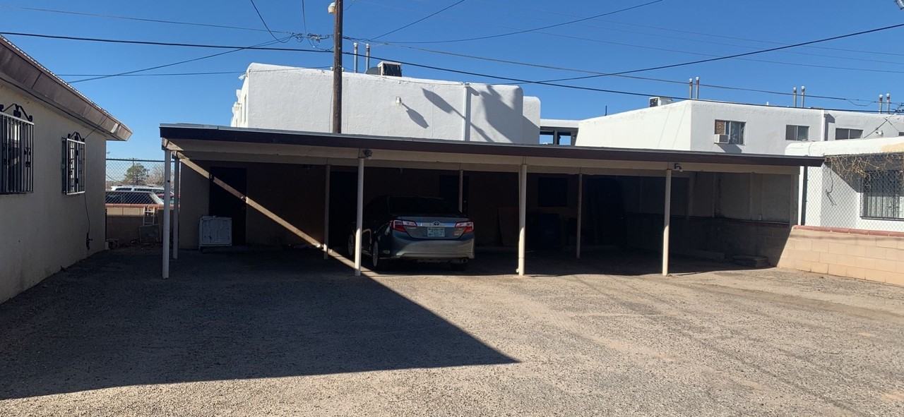 444 Florida St SE - Photo 3 of 14