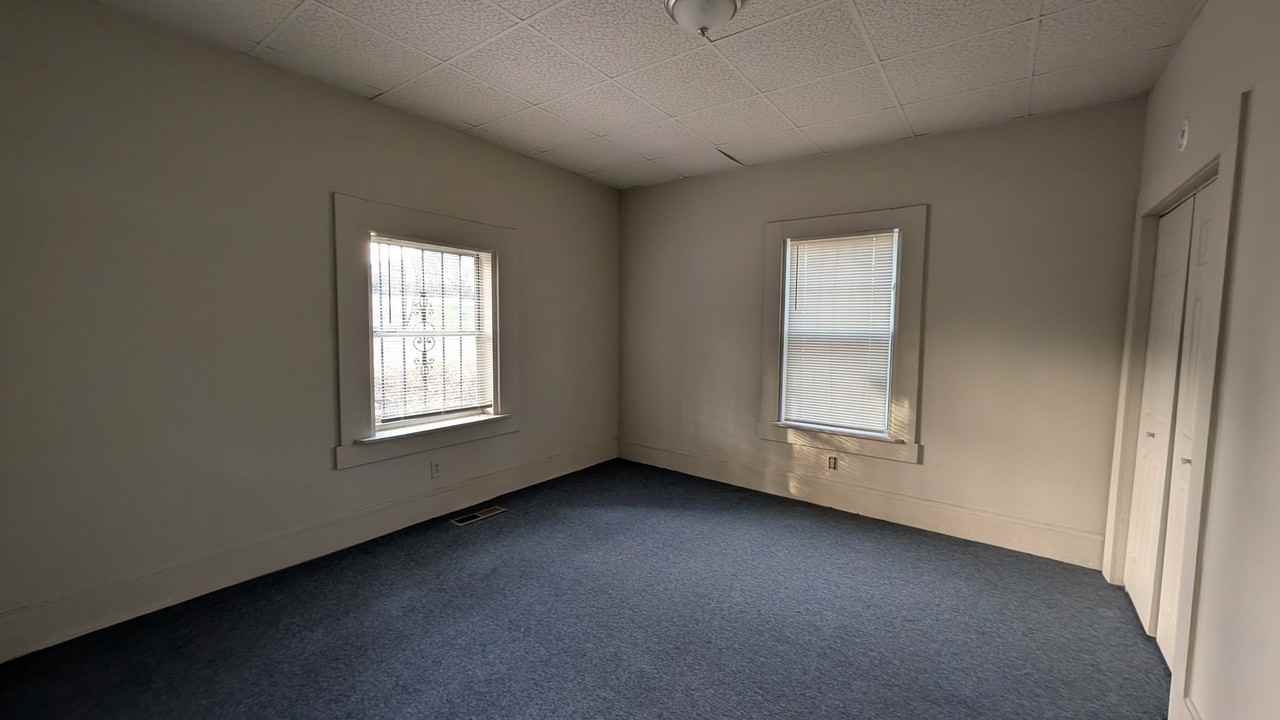 1225 4th Pl N - Photo 6 of 30