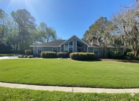 featured image of 6139 Nw 112th Pl