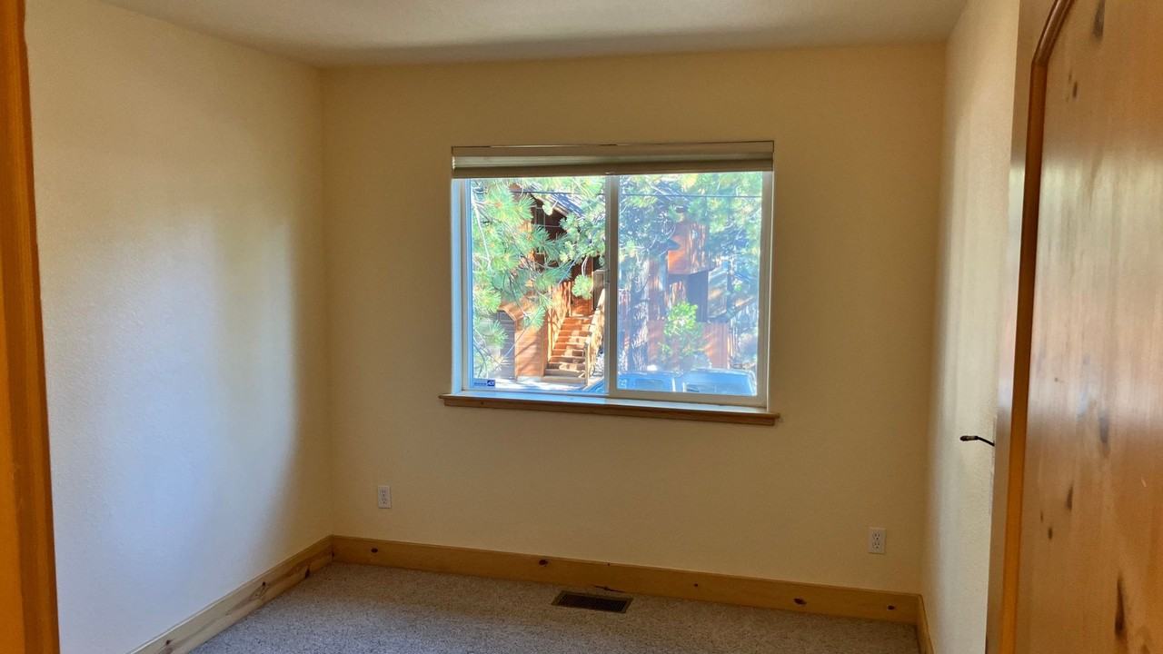 768 Alameda Ave - Photo 6 of 18