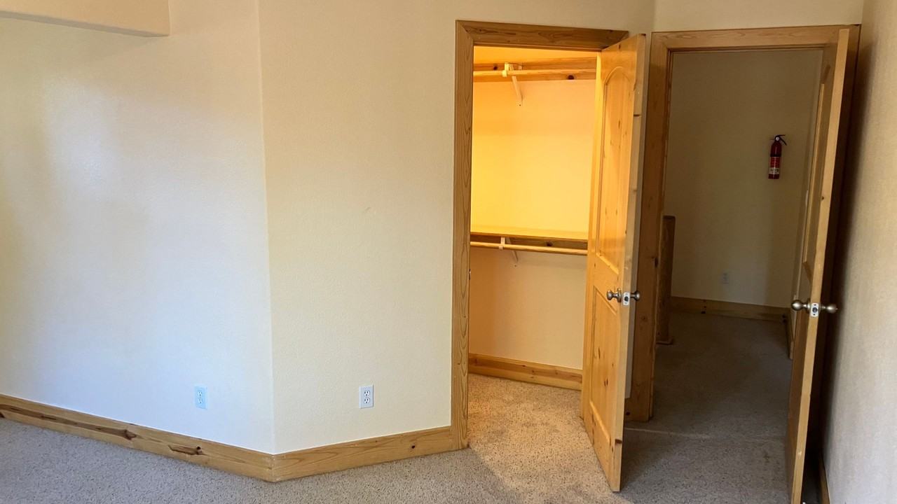 768 Alameda Ave - Photo 7 of 18