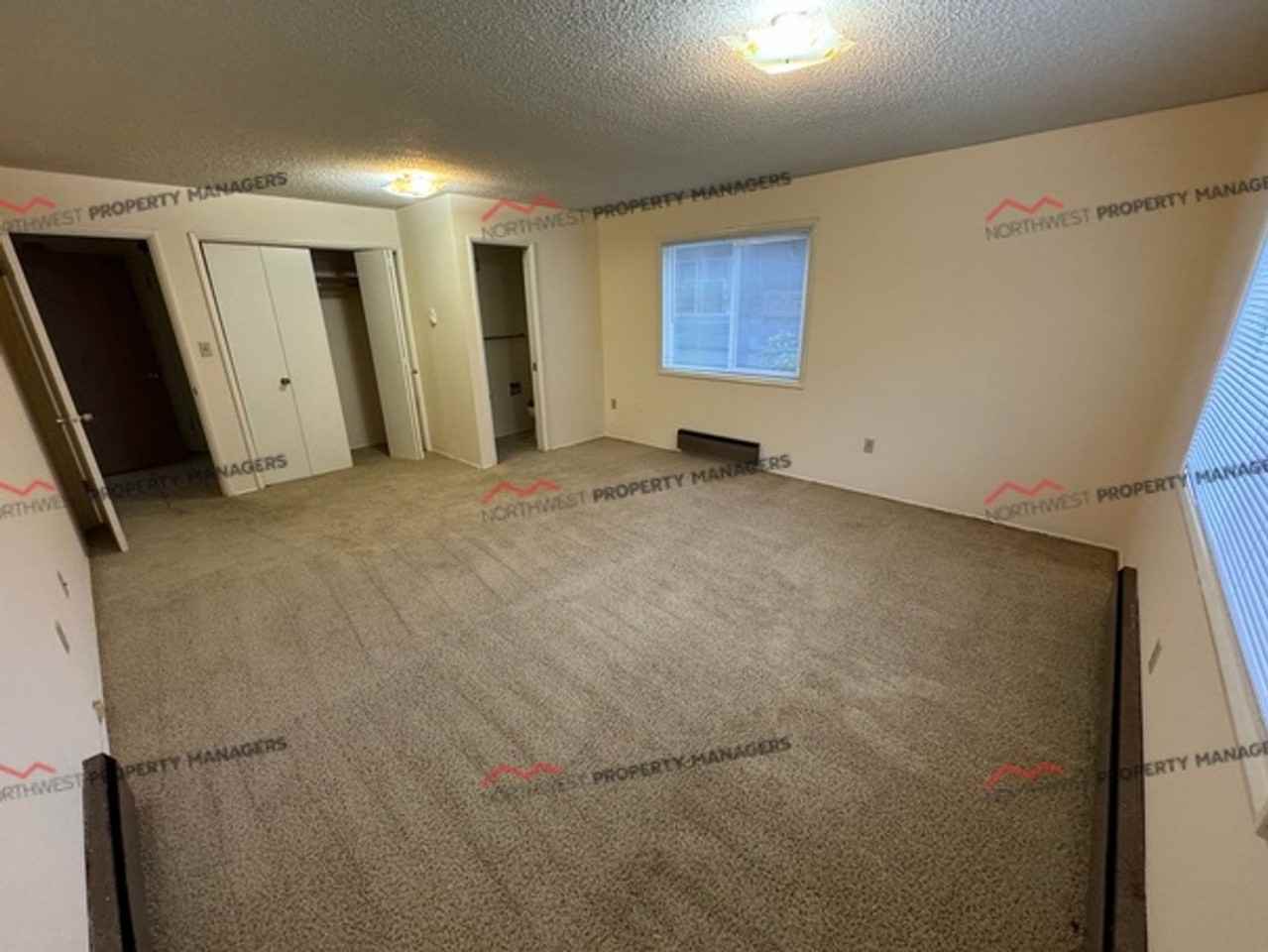 r281j Cedar Crest Apartments - Photo 7 of 16