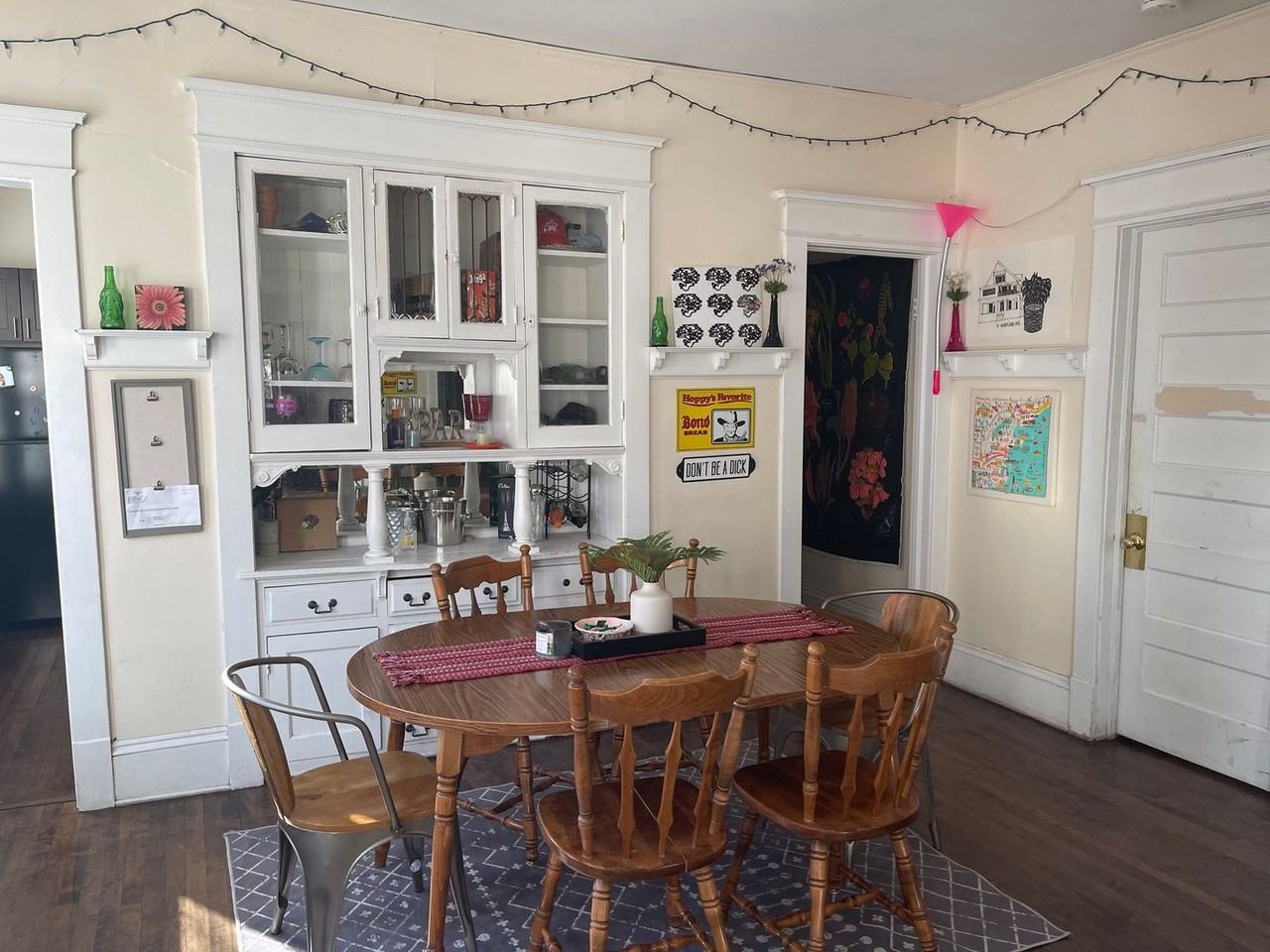 2935 N Maryland Ave - Photo 3 of 16