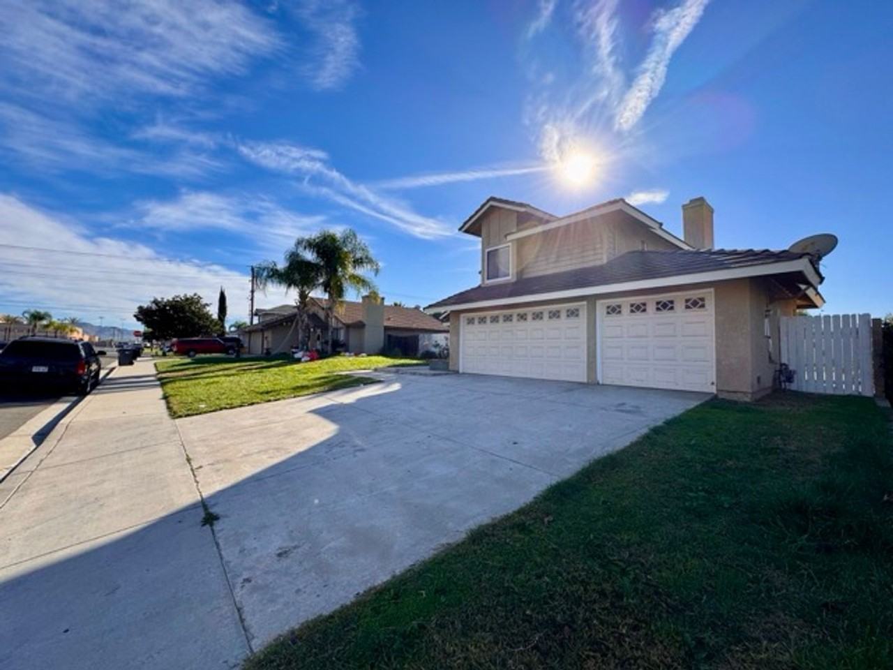 24473 Saint Thomas Ave - Photo 3 of 42