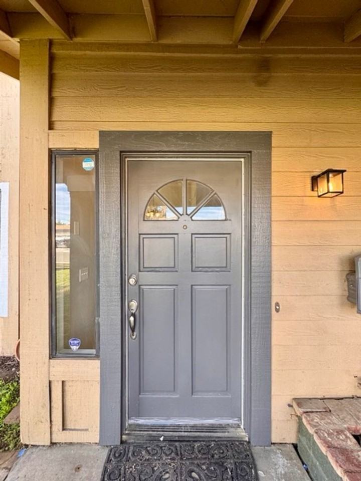 24473 Saint Thomas Ave - Photo 6 of 42