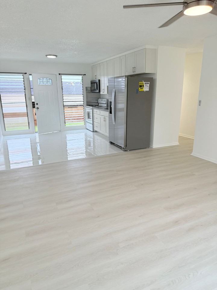 123M- 1217 / 1219 Kuokoa St. - Photo 4 of 19