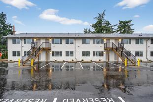 Woodstock Manor - Photo 1 of 1