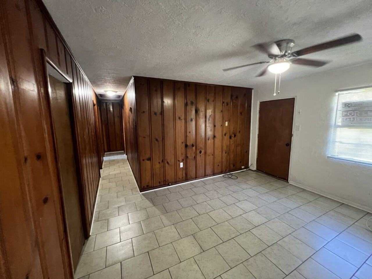 13189 Sunshine Rd - Photo 7 of 19