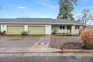 featured image of 16015 Sw Division St