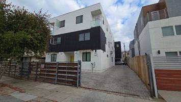 featured image of 6417 Lexington Ave