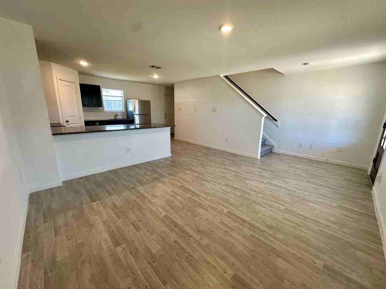 16635 Colleen Pl - Photo 6 of 24