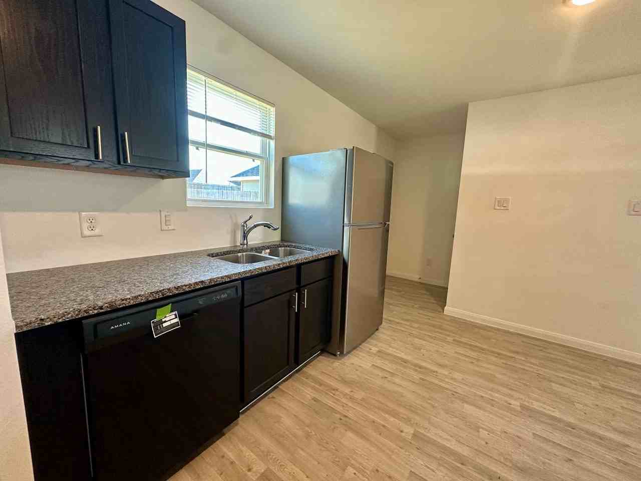 16635 Colleen Pl - Photo 6 of 23