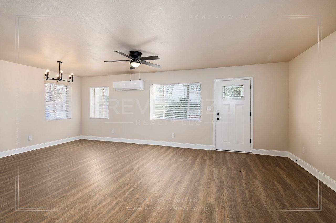 1704 Mcgill Ave - Photo 7 of 39