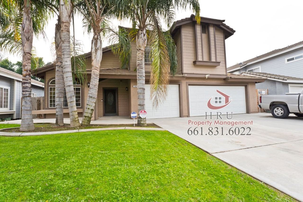 10605 Galway Bay Dr - Photo 2 of 26