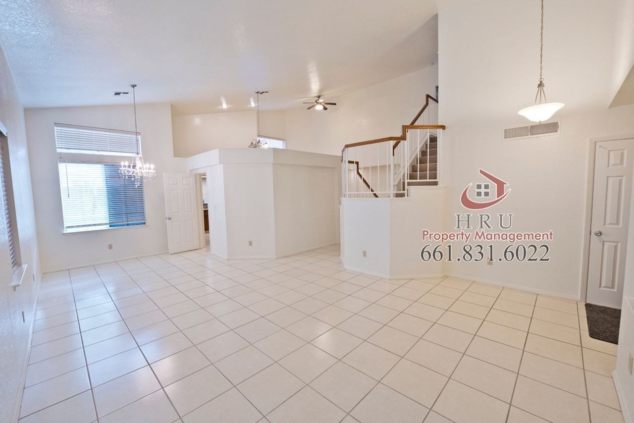 10605 Galway Bay Dr - Photo 4 of 26