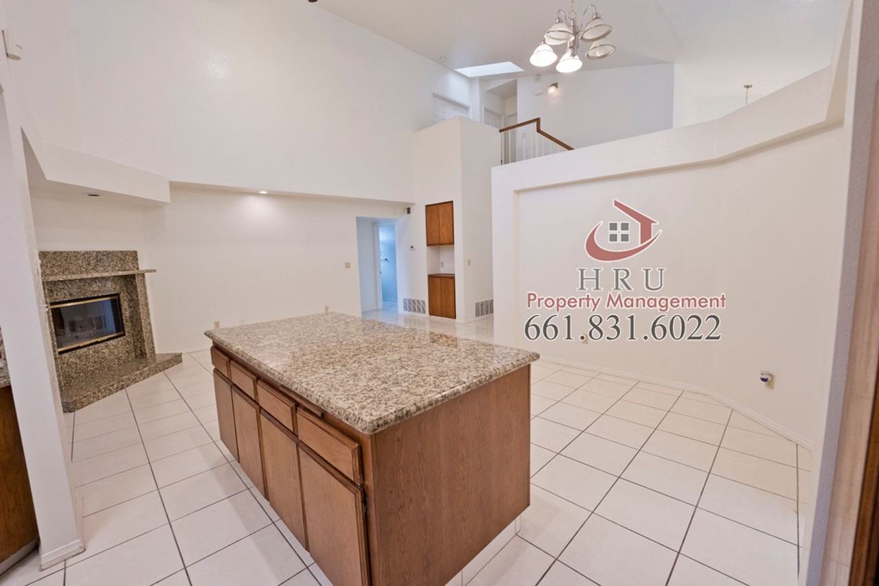 10605 Galway Bay Dr - Photo 6 of 7