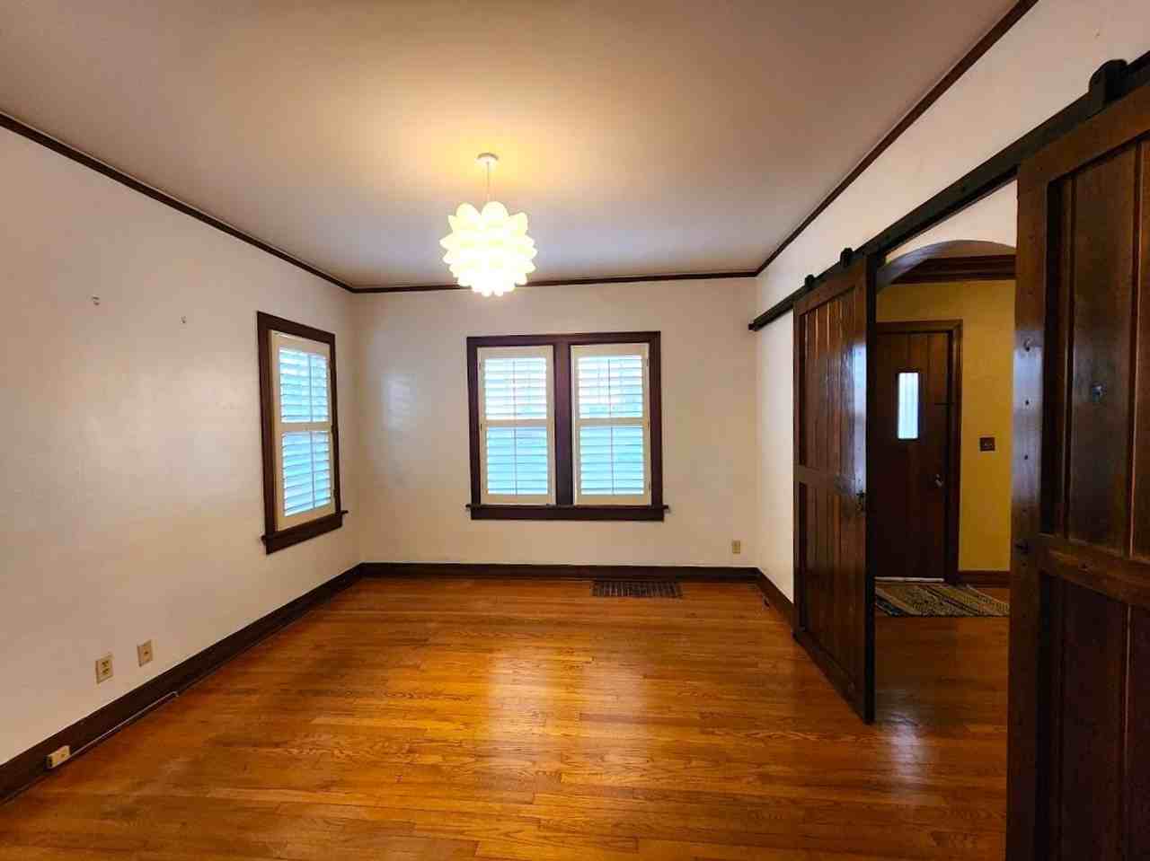 1928 Nw 18th St - Photo 7 of 50