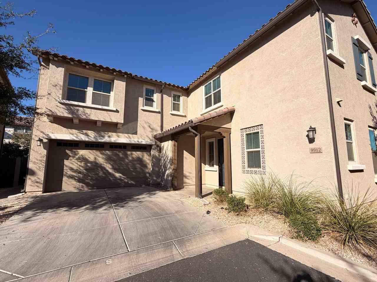 9912 E Tahoe Ave