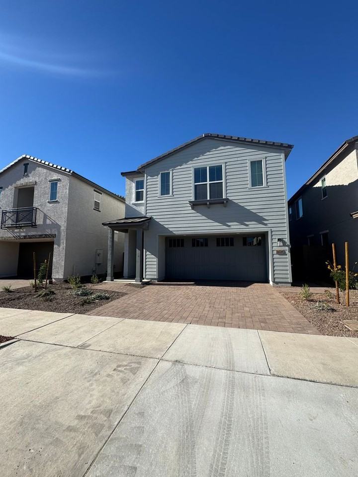 26334 N 24th Gln - Photo 2 of 29