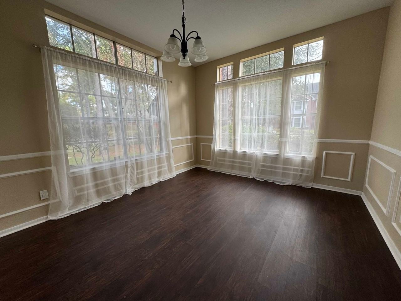 7723 Thorncreek Way - Photo 2 of 35