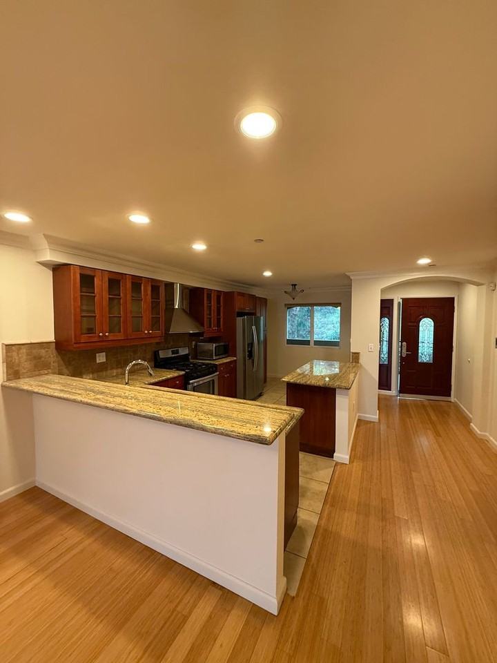 6221 Monterey Rd #303 - Photo 4 of 23