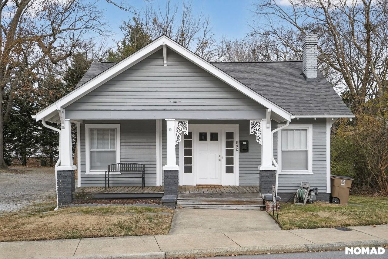 808 Spring Garden St - Photo 5 of 39