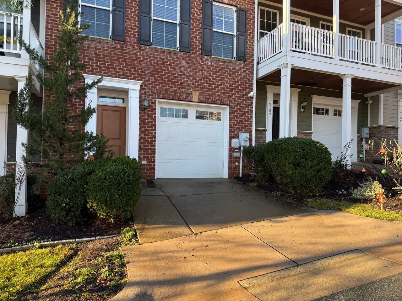 2126 Avinity Loop - Photo 3 of 44