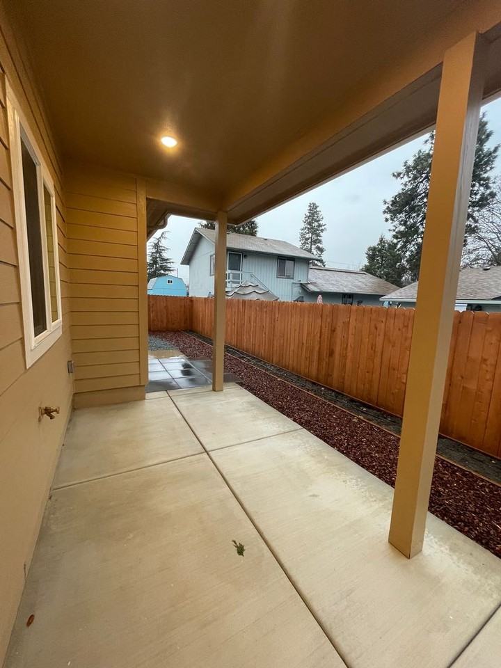 P0097 - 410 4th St, Phoenix Unit A & B - Photo 6 of 46